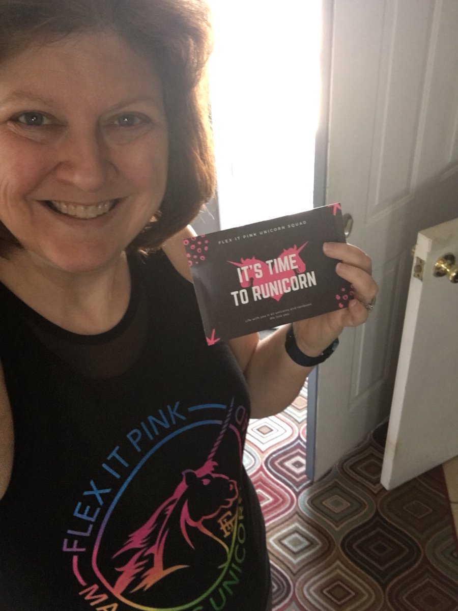 KVonwechmar's tweet image. It’s time for another virtual run with Flex It Pink. My 5K is about to begin.  It’s time to runicorn with my unicorn squad! #FLEXITPINK #5K
