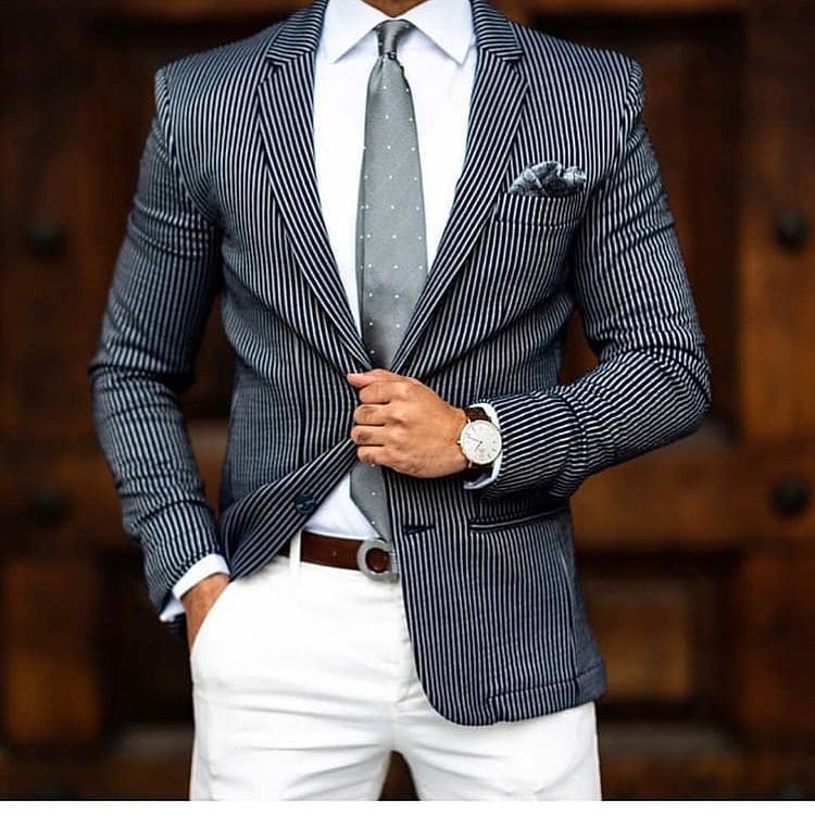 RexFabrics's tweet photo. Yes or no? Rate this outfit 😍and leave your comments below.
.
.
.
#mensfashion #mensoutfit #blazer #jacket #customjacket #dappermen #style #men #bespoketailoring #bespokejacket #bespokeoutfit #bespoketrousers #custommadejacket #custommadesuit #suis #mensjackets https://t.co/lpgXSX0eFN