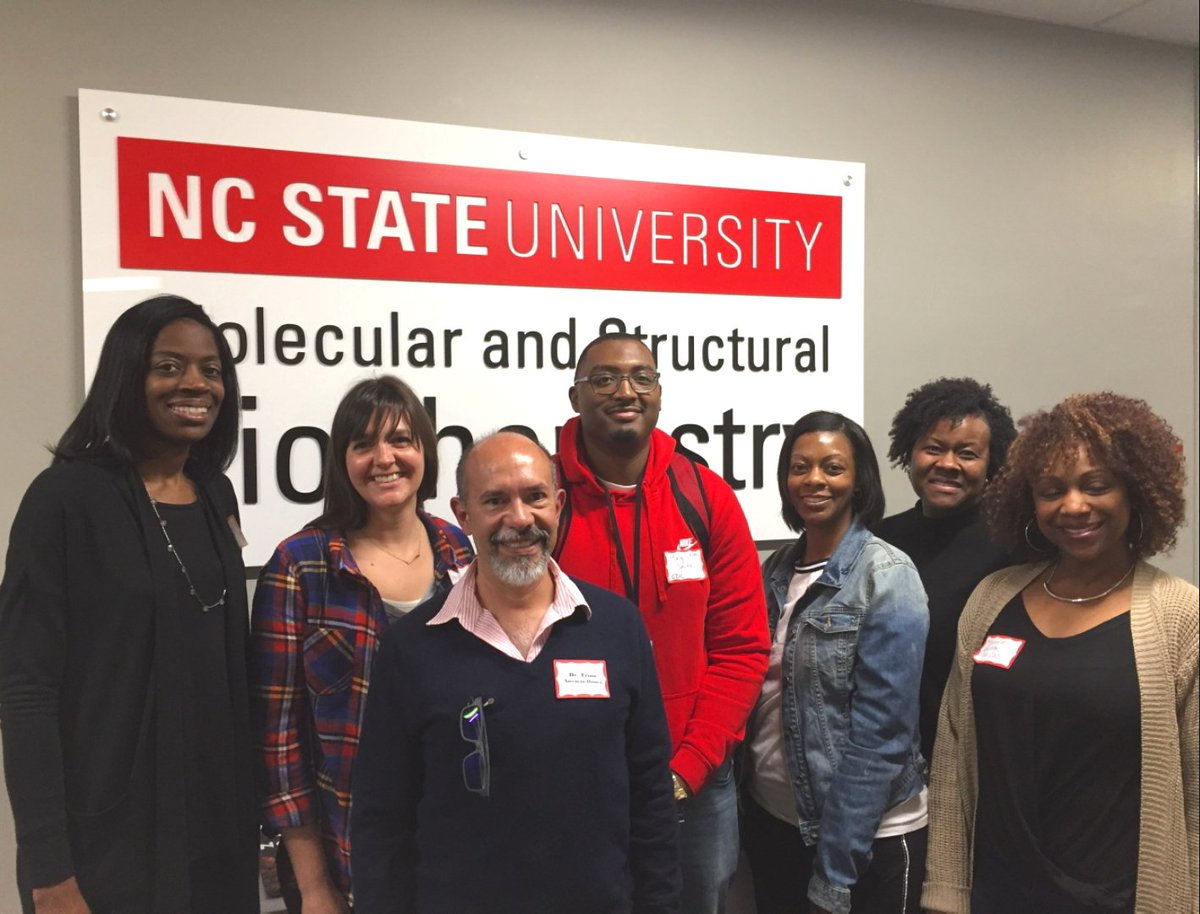 STEM_RTP's tweet photo. @STEMinthePark's @WCPSS Educator #ExternTrips at @NCState @CreditSuisse and the @EPA were a huge success!
Don't forget to sign up for @DurhamPublicSch Educator #ExternTrips by this Friday April 5th! https://t.co/Nec8iFpFQN