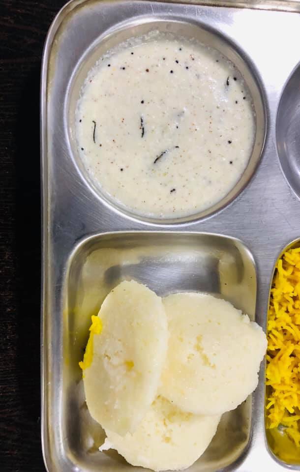 PetalsPg's tweet photo. @PetalsPG is bringing all the flavours of India under one roof! From South idli samber to Italian pasta they have it all! So stay tuned see the delicious food served#eattreat #gilspg #foodatpg #hostelfood #shardauniversity #laxmibaicollege #hostelstories #PetalsPG #foodatPetalsPG https://t.co/EswnUAirTC