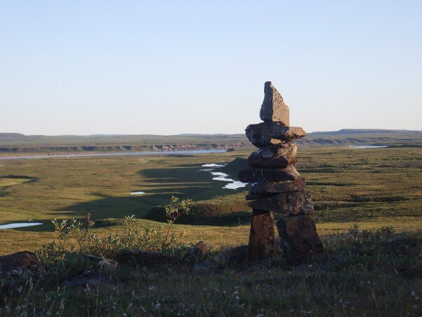 trollwag's tweet photo. Happy #NunavutDay! 20 years ago today, #Nunavut became Canada's 3rd territory. A place that all Canadians should visit. A people that all Canadians should seek to understand. (I took this photo in 2007, anyone recognize the location?) https://t.co/y9MaLPaa55