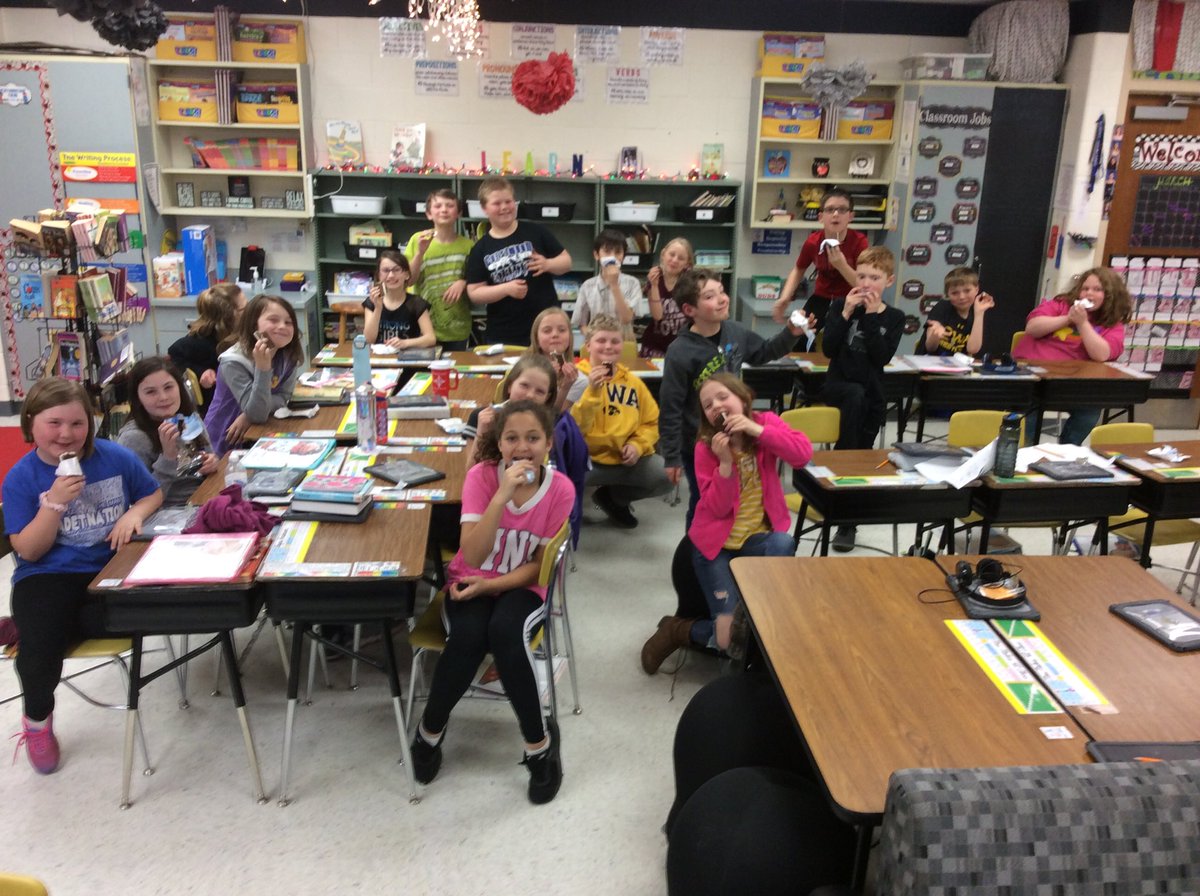 TiffanyMMcCabe's tweet photo. Hip hip hooray! Congrats to Mrs Mahr’s class on completing 25 acts of kindness! Keep spreading kindness my friends! https://t.co/IN1Hm1amUa