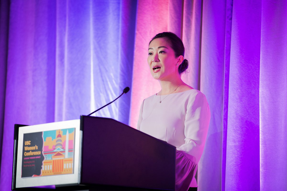 USCDornsife's tweet photo. Trojan women recently convened in Washington D.C. for the 2019 USC Women’s Conference. Here are some snaps from the two-day event, the theme of which was "Leading Through Impact": https://t.co/8N5cHlzGGv 

View more photos: https://t.co/P3WPQz2tYx

#USCWC #USCWCxDC @USCAlumni https://t.co/SG2OInwy0e
