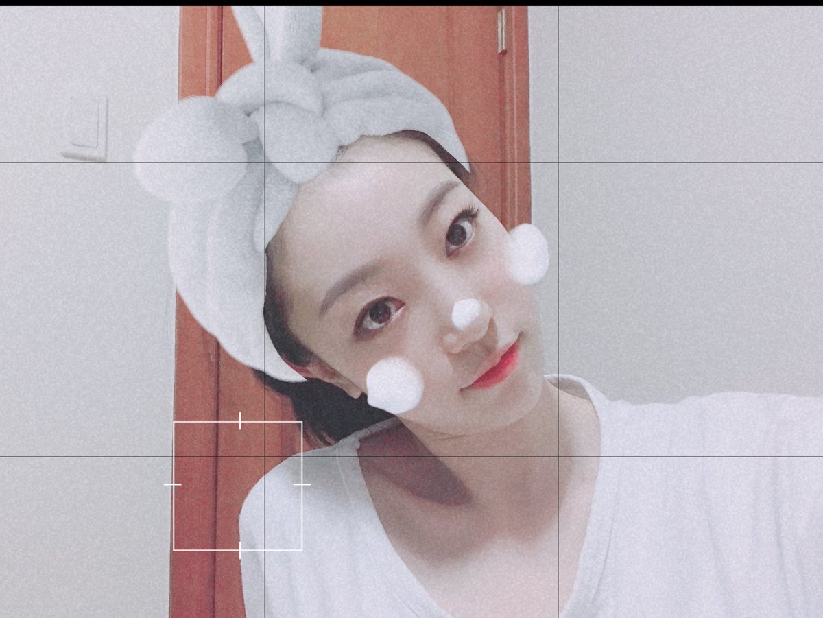 SONAMOO_SuMin's tweet photo. 이제 씻어 보까..! https://t.co/4FiyG9f4WF