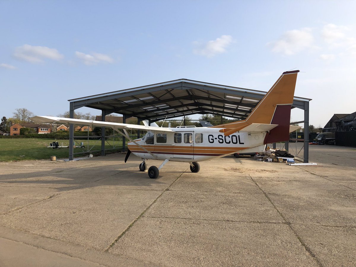 ShootAviation's tweet photo. Busy Monday in the lovely sunshine.. The Airvan is back from shooting in Ireland and losing its 1970’s paint.. #ukfilm #temporarypaint #filmproduction #washableaircraftpaint #temporaryaircraftpaint # https://t.co/flxs8baS34