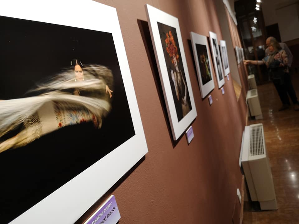 ATQaTuCorazon's tweet photo. 📅 Programación: hasta el 5 ABR

#EXPOSICIÓN Cuarenta imágenes, cargadas de feminidad. De lunes a viernes, de 18.00h a 21.00h, puedes visitar en la Sala de exposiciones del Ayuntamiento de Antequera, la muestra fotográfica Femenino Plural.

Entrada libre https://t.co/gRVfCYFAqd