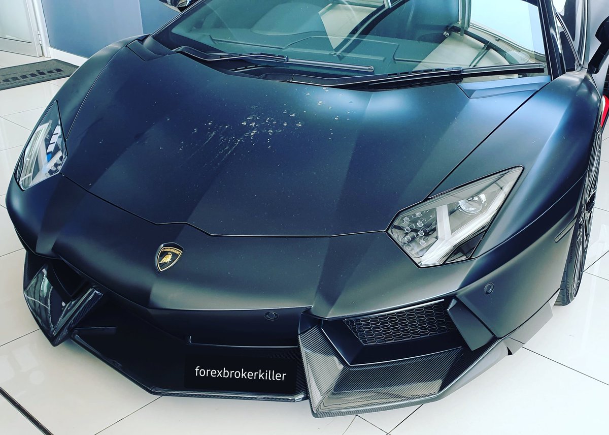 DjCoachrsa's tweet photo. Ramborghini! 🔥🔥🔥 #studentswholisten #fbkrealityshow #fbk https://t.co/syUSQ4KrFD