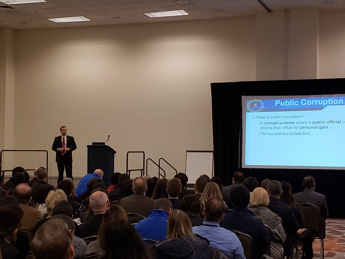 FBIHouston's tweet photo. As #FBI Special Agent Davis presents today at the Institute of Internal Auditors (IIA) Conference in #Houston, we will be providing updates on how businesses and communities can #CombatContractCorruption https://t.co/bQ6HalUHbZ