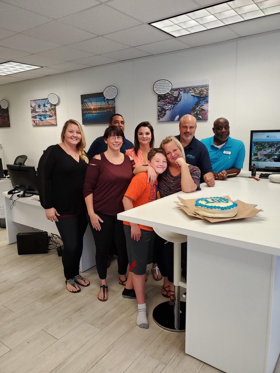 RoelVacations's tweet photo. We JUST REACHED 100 Google REVIEWS! 

https://t.co/lsrtE4ZPNF https://t.co/YlJTOSfJbb