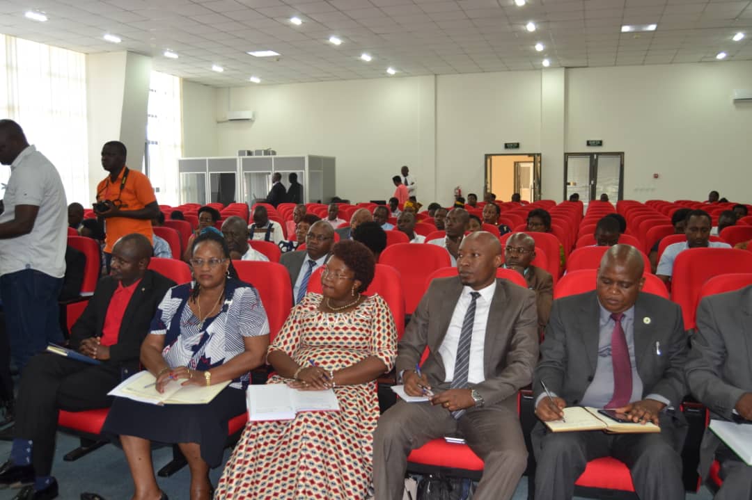 RTNBurundi's tweet photo. Le @GenreMinistere s'est imprégné du système d'évaluation #CEPOP et des progrès ont été constatés à hauteur de 98% au niveau du #PAA du @BurundiGov et à 90% au niveau du ministère dixit @mmnivyabandi https://t.co/eYWzfF556Q