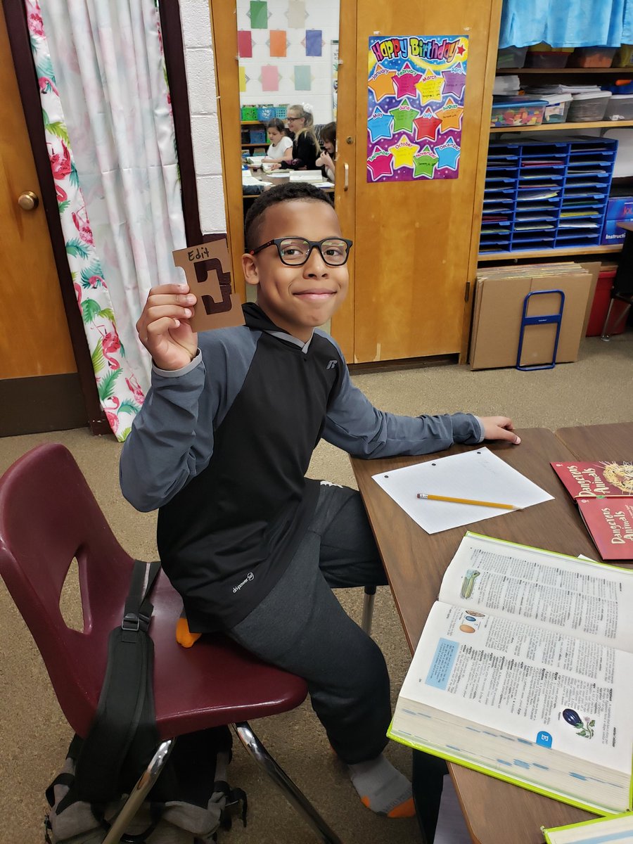 SayreUpperElem's tweet photo. My kids got brown "E"s for April Fools with an E vocabulary word on it that they had to look up. Of course they got real brownies after! 🤣 https://t.co/5NQk0zbWBx