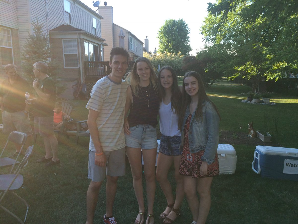 DhoffmanDoug's tweet image. Happy 21st Birthday Grant. Enjoy your big day!!