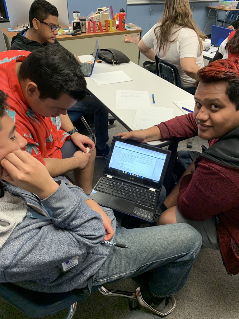 What better way to practice for next week’s CAASP than a little cross campus rivalry between Mrs. Hail’s <a href="/LH_Heritage/">LHHS Heritage Humanities Magnet Program</a> English class &amp; Mr. Gulley’s English class using <a href="/Google/">Google</a> Hangouts? Who will win the 🏆? <a href="/LaHabraHS/">La Habra High School🏴󠁧󠁢󠁳󠁣󠁴󠁿</a> <a href="/prayerpaladin/">Derek J Marshall</a> <a href="/hryan035/">Holly Ryan</a>