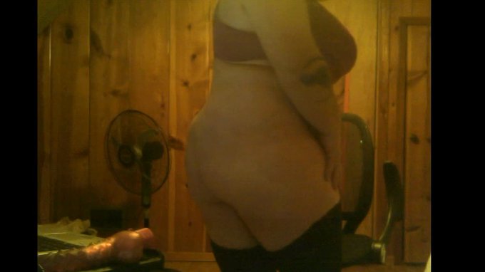 Me riding a toy till I cum. RT if you like it. #masterbation #solo #bigboobs #bigtits #cum #bbw #bigass<a href="/tag/bbw"class="tags"><span>#bbw</span></a><a href="/tag/bigboobs"class="tags"><span>#bigboobs</span></a><a href="/tag/cammodel"class="tags"><span>#cammodel</span></a><a href="/tag/bigtits"class="tags"><span>#bigtits</span></a><a href="/tag/bigass"class="tags"><span>#bigass</span></a><a href="/tag/solo"class="tags"><span>#solo</span></a>