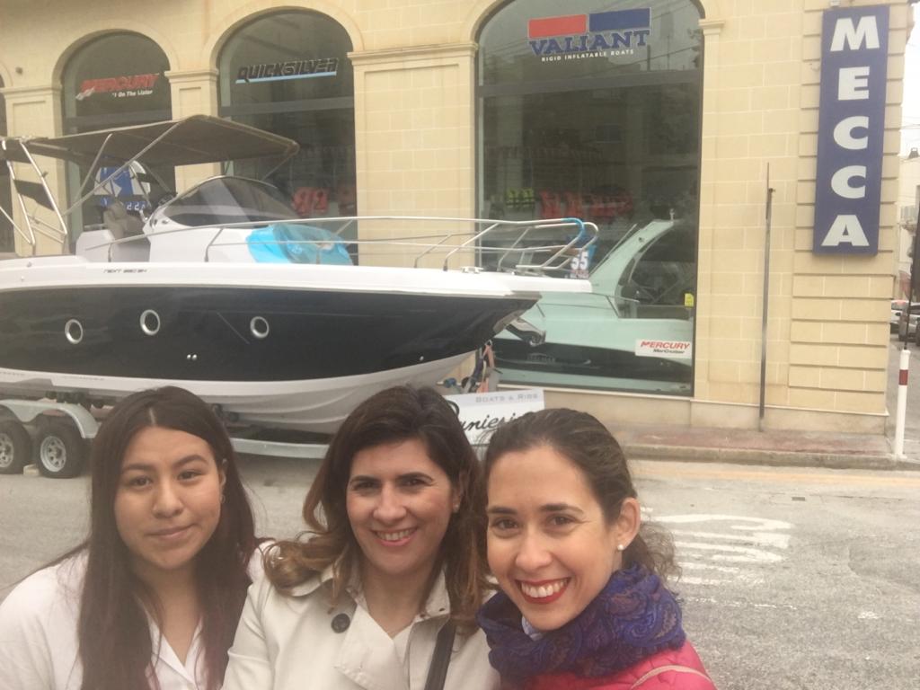 Aurora y Nuria, profesoras del <a href="/iesClaraDelRey/">IES Clara del Rey</a>, están en Malta en una movilidad del consorcio #FPMadrid. Hoy han visitado a Anghi del <a href="/IES_PabloNeruda/">IES Pablo Neruda</a> en la empresa MECCA #GradoMedio. <a href="/sepiegob/">SEPIE</a> <a href="/magoaldeca/">Mª Goretti Alonso-de-Castro</a>