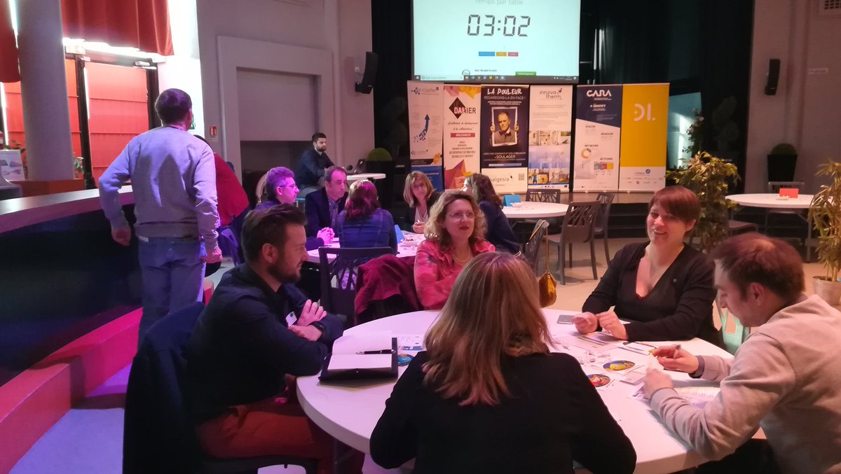 Digitaleague's tweet photo. #speedmeeting #interclusters #poles Soirée networking entre #adherents #CIW19 https://t.co/yn1fUxpGip