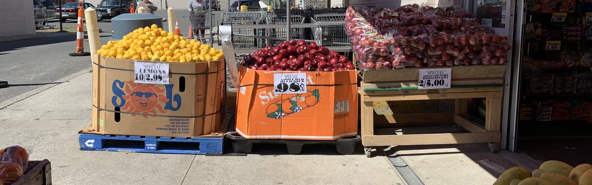 CtownMeriden_'s tweet photo. Come shop at Ctown. We now have fresh outdoor Produce!! For low prices every day. https://t.co/912t6fPaNP
