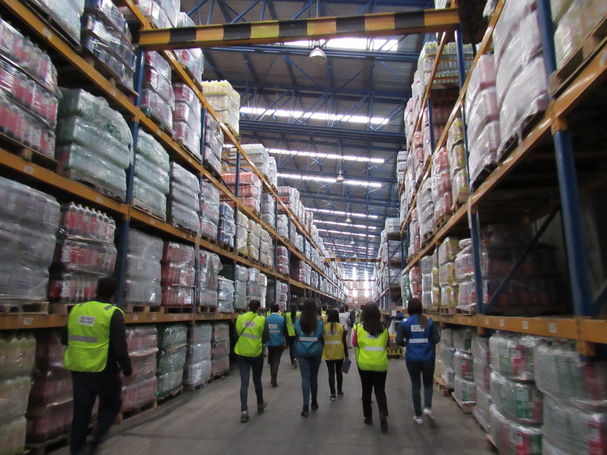 RenataMorenoEC's tweet photo. Gracias a la @CorpFavoritaEc por permitirnos ser testigos del uso de buenas prácticas de responsabilidad en su empresa. A través del programa #VisitaRSE de @RSQuito visibilizamos la forma de trabajo que tienen para construir un #QuitoResponsable. Excelente trabajo. https://t.co/0mg9IkWH2F