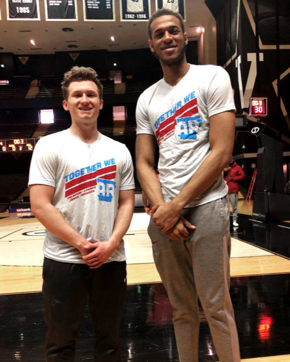 TogetherWeAR's tweet photo. In case y'all haven't seen this on our story yet 🤩 Voting closes Wednesday at 4:00 pm--tag a friend who needs to vote at https://t.co/4rwDp9hJ8I! https://t.co/XlnkKob8ww