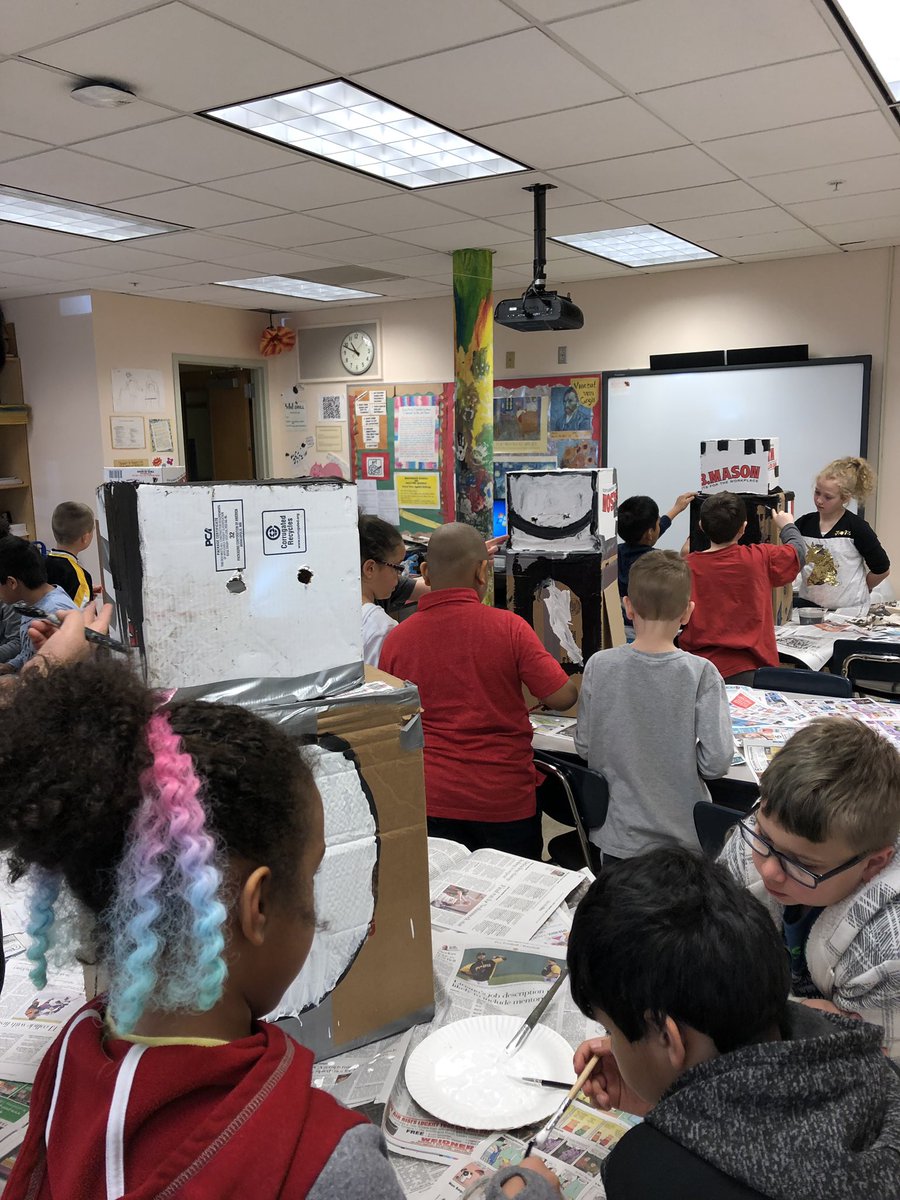 MrsGirone's tweet photo. We are bringing our penguins to life in third grade. This project combines science, ELA, art, math, technology, and library. #is4imooreschool #Brentwoodproud #lookingclosely #findingopportunity #exploringcomplexity #STEAMIntegration https://t.co/EtdOwjVAz8