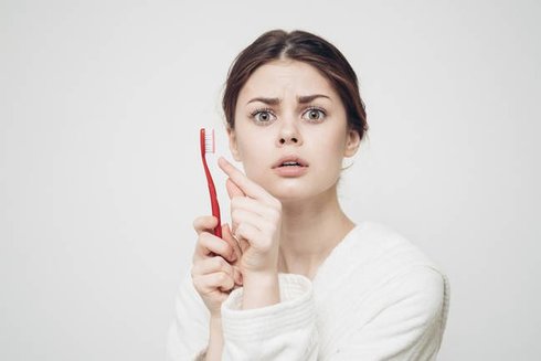 lindsay_jbecker's tweet photo. Password reuse compared to reusing a toothbrush that has been used to scrub a toilet.. "Not only should you not be doing it, but, password security matters, and MFA is part of that."

The easiest way to get rid of stinky breath? Educate yourself! https://t.co/CwG0rrPjpD https://t.co/SABFhF1ojt
