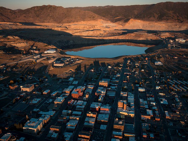 “Richest Hill,” a new podcast from <a href="/mtpublicradio/">Montana Public Radio</a>, will make you care intensely about the former copper-mining boomtown of Butte, Montana: nyer.cm/F2B6wkU