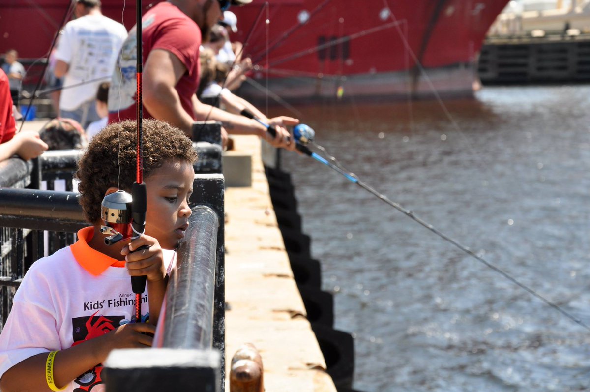 MyFWClife's tweet image. Kids learn #fishing – for FREE! At our Kids Saltwater Fishing Clinics, we teach about casting, knot-tying, fishing tackle and #conservation: ow.ly/E4Mi30oh6XD