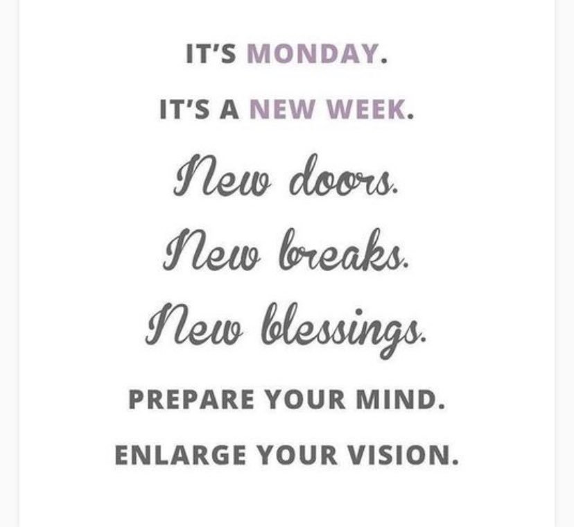 YSAdvisorerUIUC's tweet photo. Do you know what today is? Monday Motivation! https://t.co/KywUiDN9ul