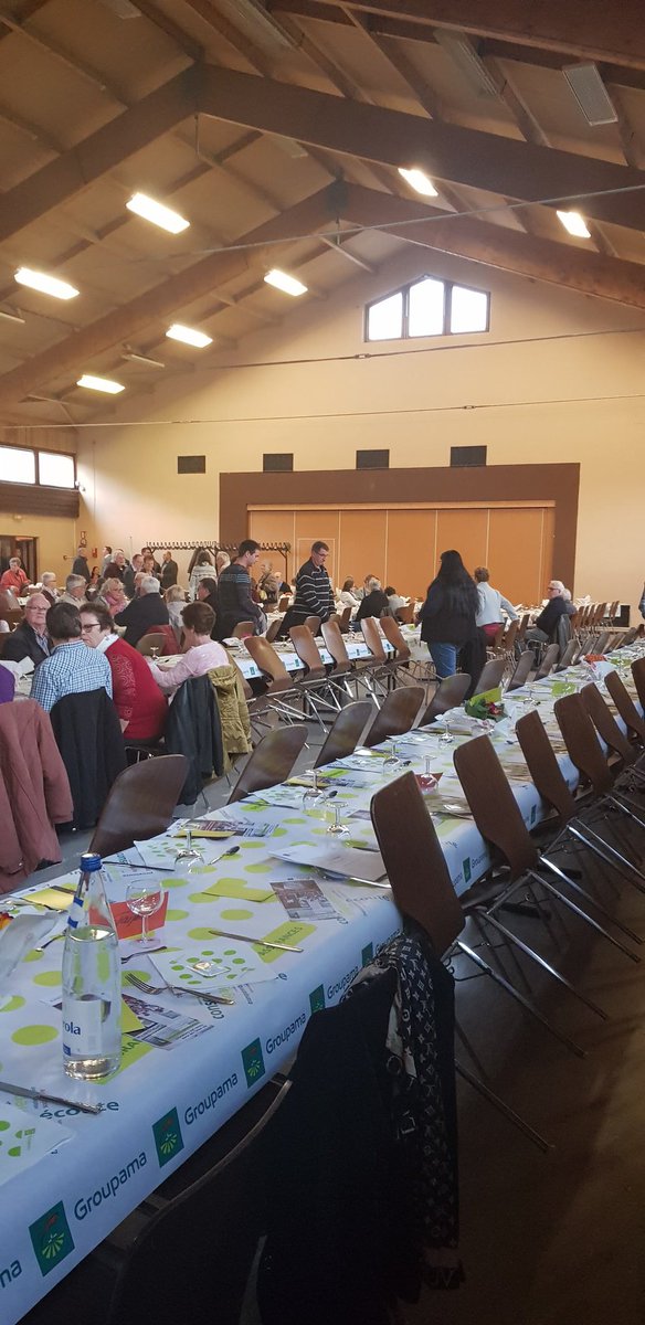 chirschmann_gge's tweet photo. Très belle #assemblée générale de la #caisse locale #bruche trois vallées  . Les #societaires au rendez vous. C est ça la #Vraie vie @GroupamaGE. https://t.co/HapZQJ9ISn