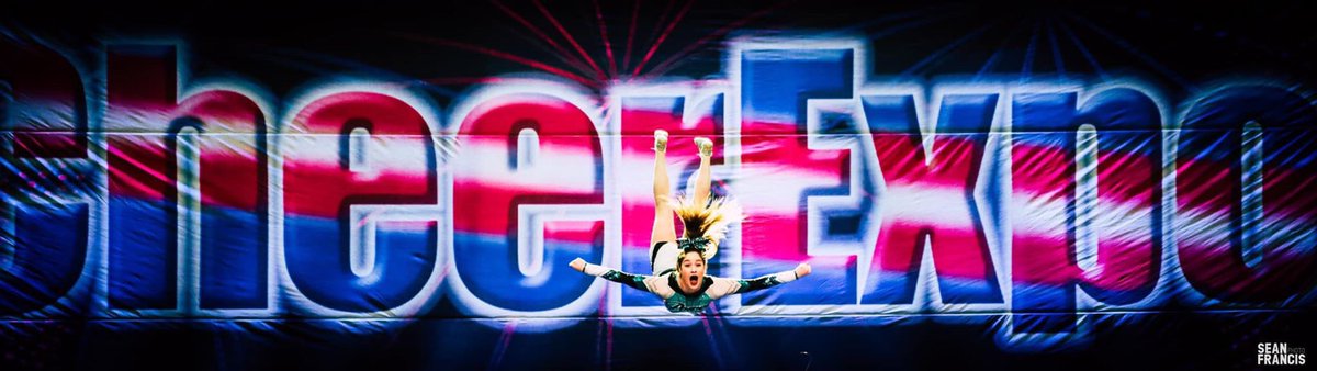 Flying into worlds month like: 

📸: Sean O' Connell