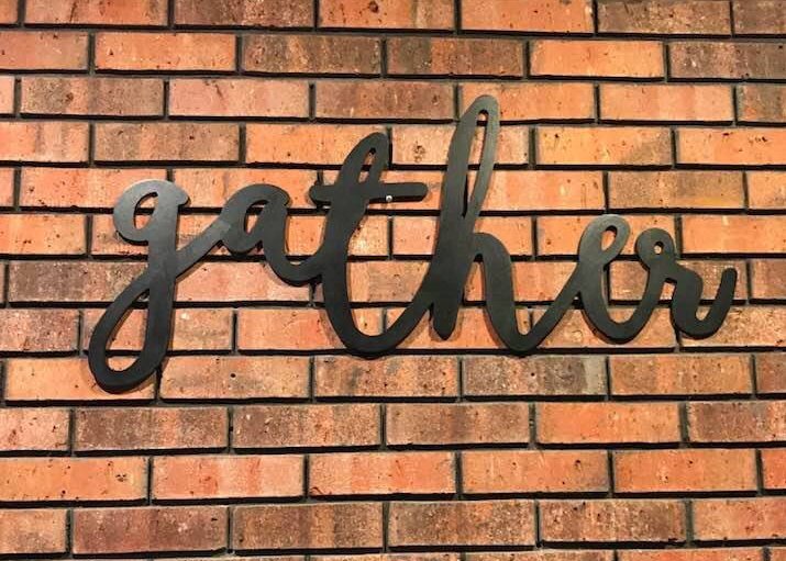 lmcook30's tweet photo. Large Gather Wood Sign
Choose Your Paint Color https://t.co/sAfIQQ4EUI #giftforher #Gather #MothersDay #specialtparty #etsyhandmade #womaninbizhour #giftideas #craftbuzz #creativebizhour #bestofetsy #FarmhouseSign #GatherSign #GatherWoodSign #FarmhouseStyle #FarmhouseDecor https://t.co/UFdz8O5v0u
