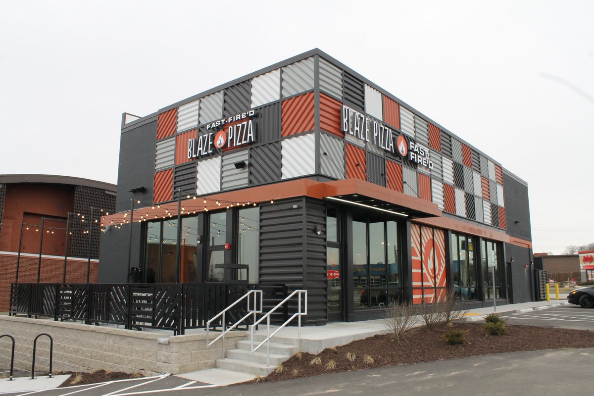 MayorDanDevine's tweet photo. Welcome to #WestAllis @BlazePizza ! https://t.co/OHEnftJbRv