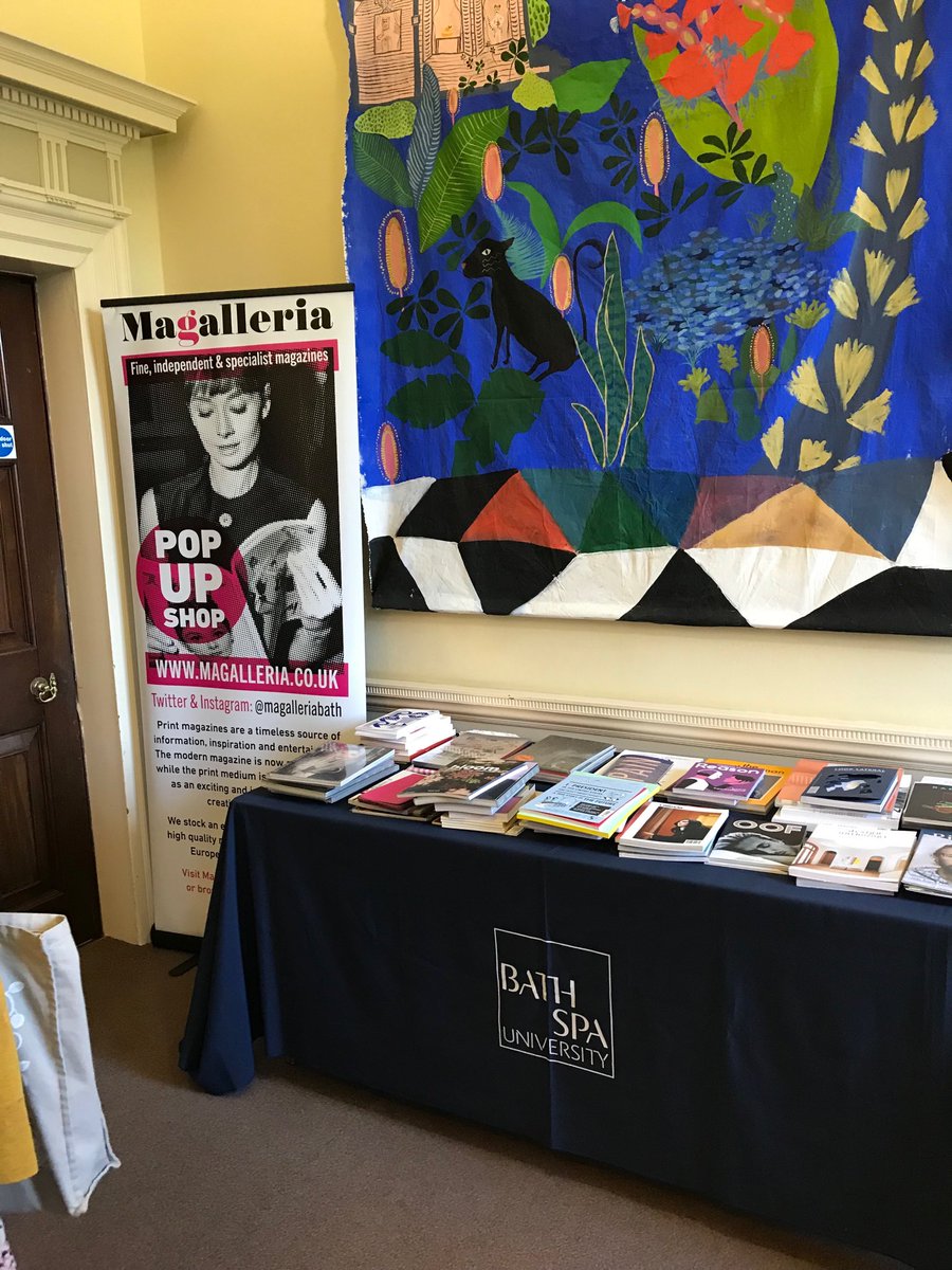 SYP_SouthWest's tweet photo. Our pop-up shop for the evening from the fabulous @MagalleriaBath @milkmagazinebsu #MakingMagazinesSW https://t.co/g9qklEO6NS
