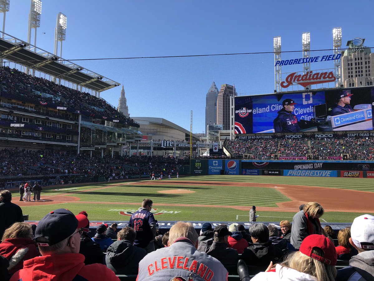 thismamaplans's tweet photo. My first-ever @Indians home opener! Starting the 2019 season off right ❤️⚾️💙 #RallyTogether #GoTribe #TribeTown #CLE #ThisisCLE #Indians #MyCityMyTeam https://t.co/RcM0K4RcDV