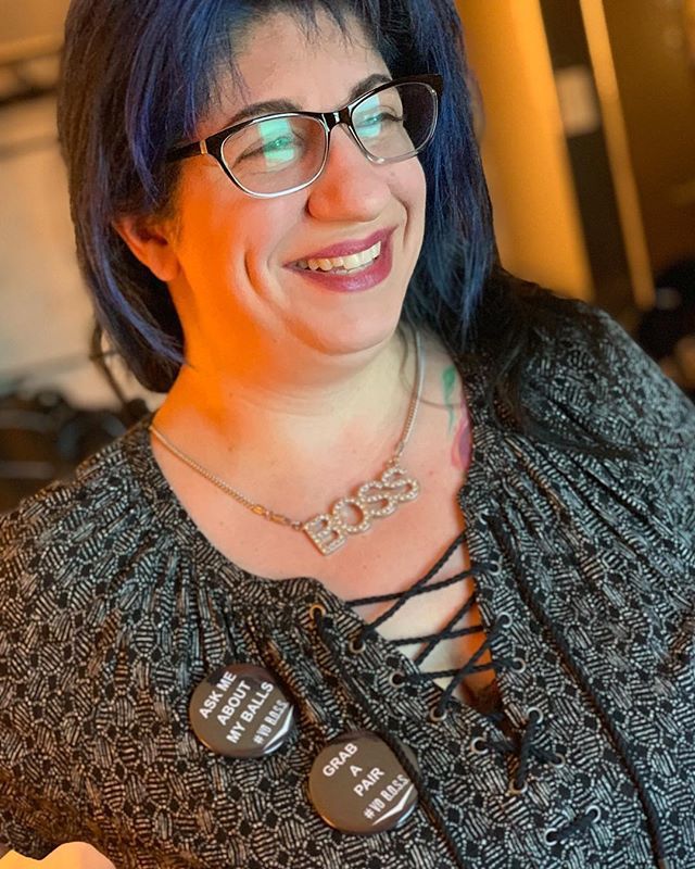 voiceovervixen's tweet photo. #MondayFunday ...no but seriously, ask me about my balls 😜 #VOBoss @vo_boss #VOatlanta @voatlanta .
.
.
.
#GabbyNistico #GabrielleNistico #GiftofGab #VoiceoverVixen #VOBoss #VoiceOnFire #voiceactress #voiceoverartist #voicetalent #voiceartist #voicet… https://t.co/9RzLpe3TlZ https://t.co/34QQ5NldRW