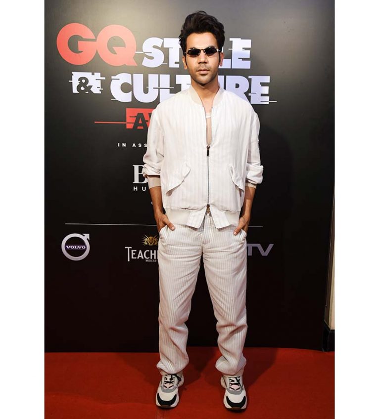 Stylish <a href="/RajkummarRao/">Rajkummar Rao</a> 😎