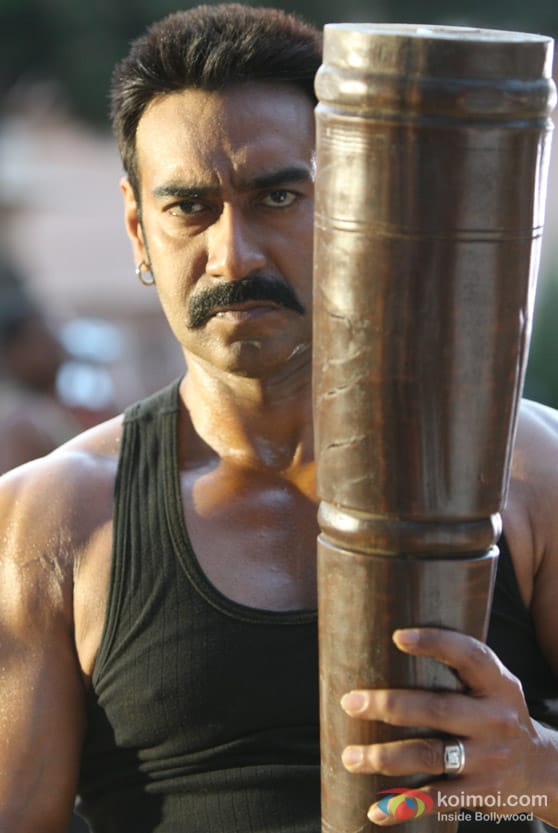DevgnFanHouse's tweet photo. The man who won hearts through his ACTING only and not through any Media based Drama. Proud Fan 
#HappyBirthdayAjayDevgn
@ajaydevgn https://t.co/SrmqFZSXMl