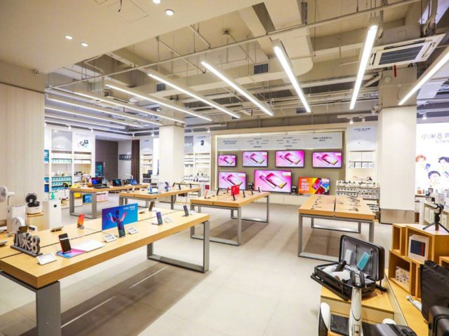andro4all's tweet photo. Xiaomi lanza 20 nuevos productos pero algunos son falsos. ¿Adivinas cuáles? https://t.co/4sqeZcbN9Y #Xiaomi #AccesoriosAndroid https://t.co/nENgXx9tDG