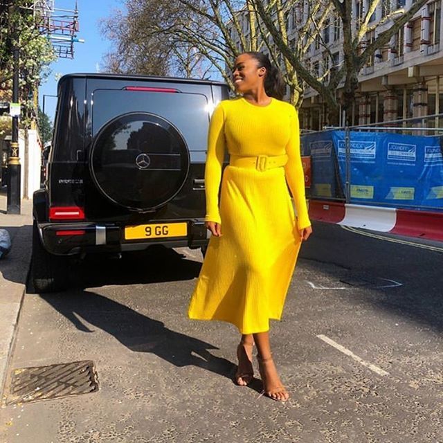 TSStandard's tweet photo. A sunny April. @ozinna https://t.co/hpECeHa9cD https://t.co/pTouZdj0sY