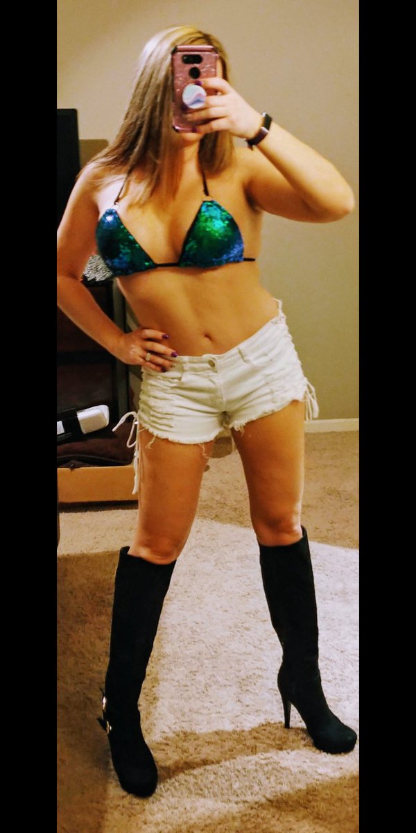 kcfuncouple4u's tweet photo. So gald to get back in the swing of things! Just love the #FollowerGift I like β¨ #NGOT #milf #hotwife @thesexpedition @AdultBrazil @ASRBABES @SEX_Overlord @VirtuAss @welshsamurai1 @hotmodelsxxx @selfiespixy443 @AZwtf_2 @CMP_4U @muffyandjo @MrHugeXXX @StudKansas @cplinkc4u https://t.co/xHtbGWLJIE