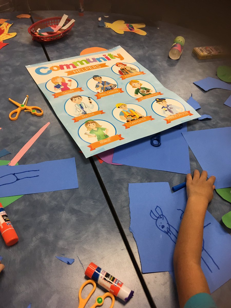 VESCounselor's tweet photo. Learning about Community Helpers on STEAMville day in preschool. 
#communityhelpers #preschool #STEAMville #buildingandlearning #bathschoolsrock #ves_panthers https://t.co/mbIZOKBOOZ