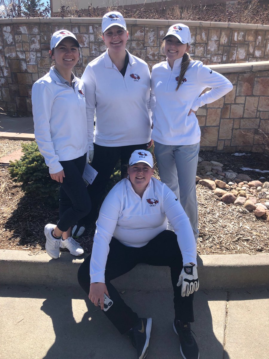 EHS_EQ's tweet photo. EHS raptors girls golf starts their first tournament today 🏌️‍♀️ at the Grandview invitational https://t.co/hYMeSkVMCj