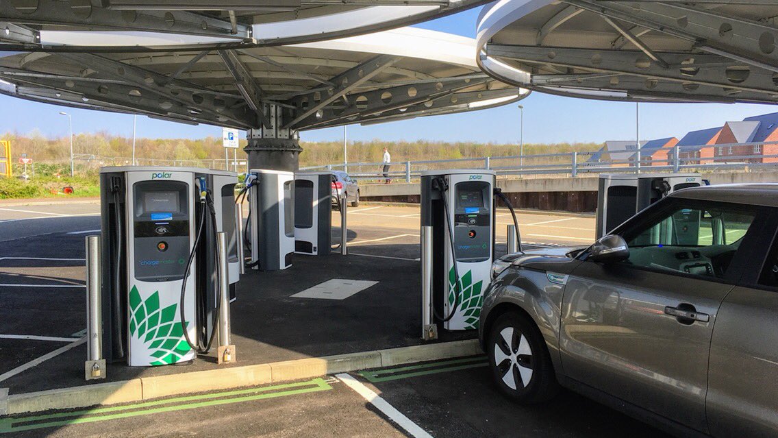 UKJakeWest's tweet photo. "But but but there aren't enough chargers to bother with electric cars yet" 🤔🙄

New charging hub in Milton Keynes. 9 rapid chargers all to myself. Nice work @BPChargemaster. https://t.co/X8FGTUBZE7