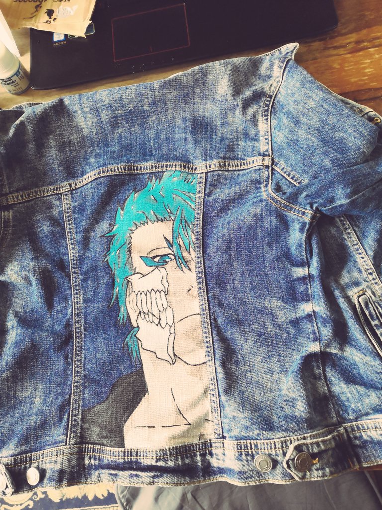 Shriya17_'s tweet photo. I'm opening commission!
If you want a lovely totebag DM me :)
I can do almost every anime characters
They are at 15€ + shipping :)
Here are exemple of my work! https://t.co/NJdxsN6RoN