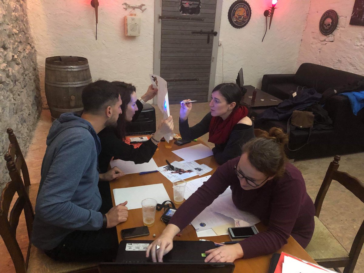 clueboxgame's tweet photo. Merci également à radio Chablais et son équipe d’enquêteurs test.🕵️‍♂️🕵️‍♀️

—
Il te reste plus quelques de jours pour profiter des offres crowdfunding. 😉

➡️ https://t.co/9fDbiuuh7k ⬅️ https://t.co/vX97DFjF1M