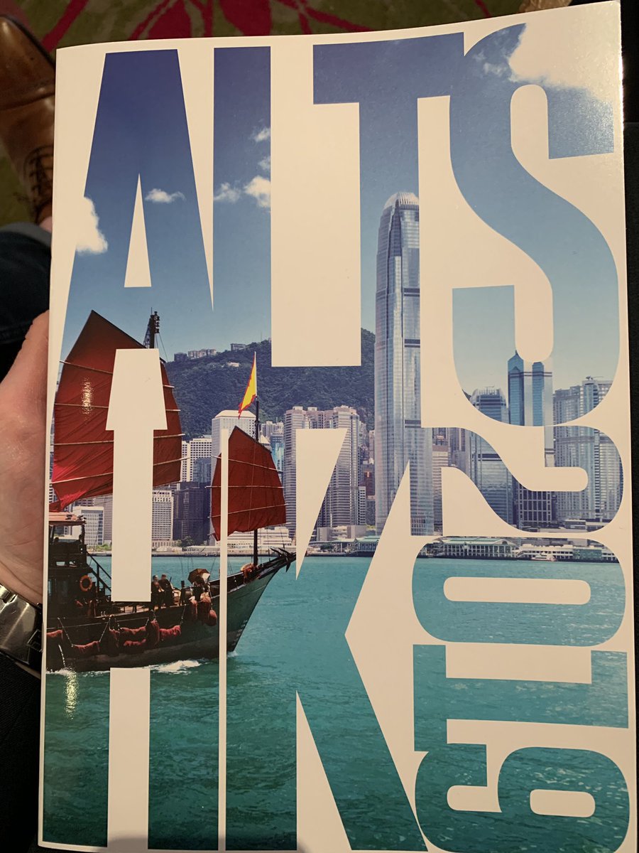 BardiCredit's tweet photo. Looking back at a great day at the ALTSHK private wealth summit in Hong Kong. Enjoying the panel very much. 
 #venturecapitalists #venturecapital #blockchain #tokenization #investments https://t.co/zfYcmNj9WG