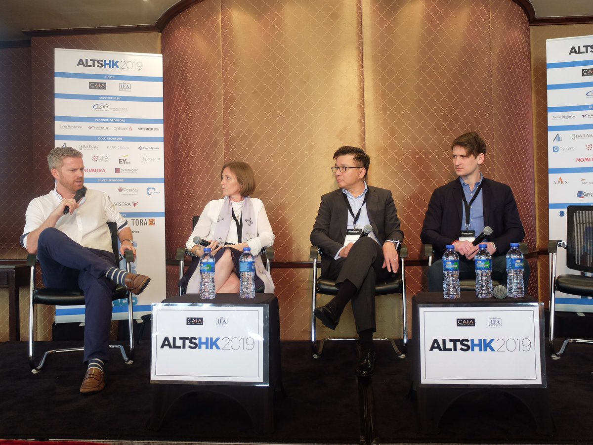 BardiCredit's tweet photo. Looking back at a great day at the ALTSHK private wealth summit in Hong Kong. Enjoying the panel very much. 
 #venturecapitalists #venturecapital #blockchain #tokenization #investments https://t.co/zfYcmNj9WG