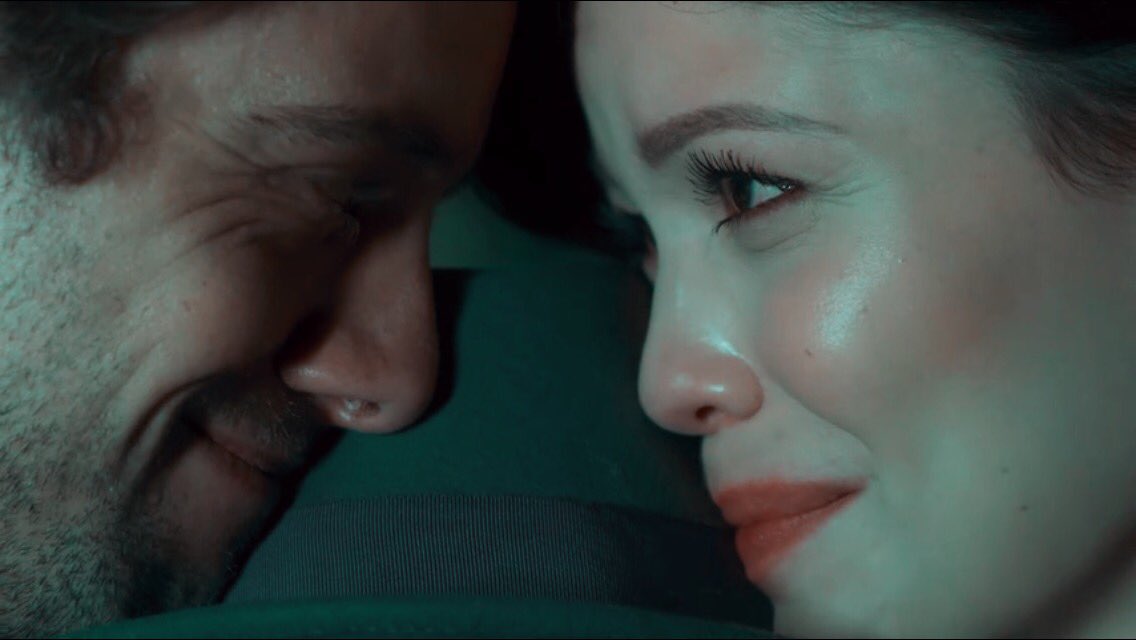 juniloquality's tweet photo. Cris/Julia &amp; Danilo/Daniel : 149 https://t.co/wqKZizYBkc