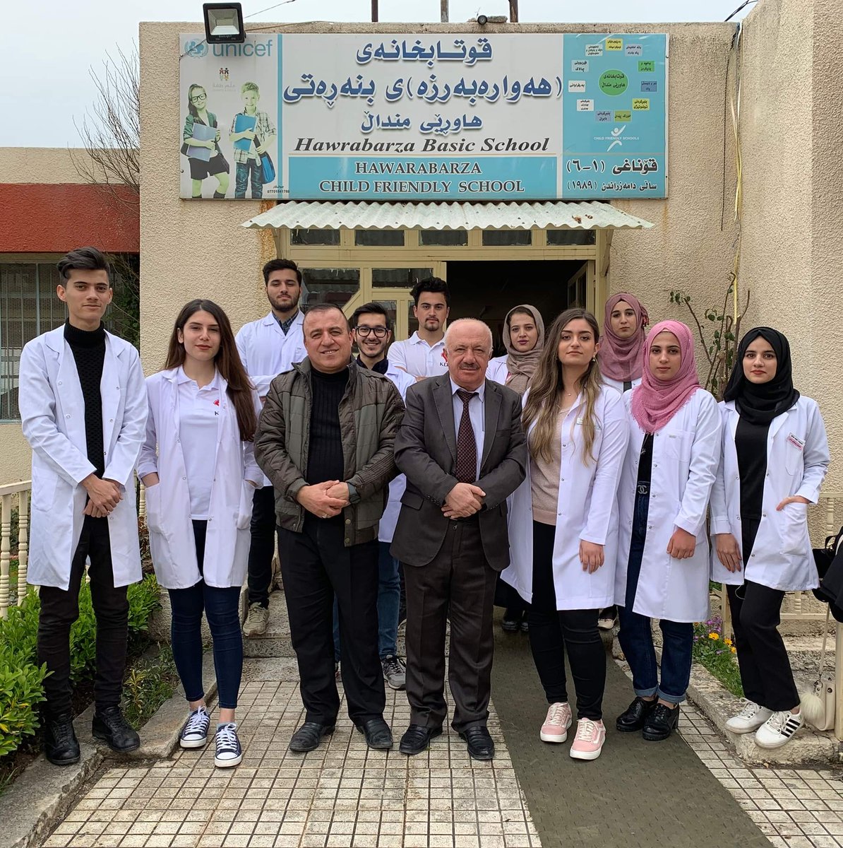 KDHO_Official's tweet photo. 30 March KDHO's activity at Hawarabarza School - Suleimany
for ( giving instructions- Egg in cola Expriment-Papers paint of good And Bad Food For teeth- Fluoridation for more than 150 kids )
#KDHO #10kSmiles #WOHD19 #IADS #FDI #SayAhh #ActonMouthHealth https://t.co/fDvuMIdFAa