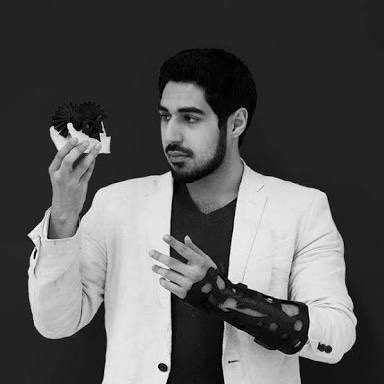 qtf's tweet photo. Le doy la bienvenida a @ElHombreRobot Zaid Badwan #AlAireQTF para hablar de ciencia todos los lunes a las 12 del día. 
Se une a las filas de colaboradores. Estará entre @drjoseoscarv y @oppenheimera 
Abro micrófono al talento mexicano. 
#EnQTF HAY BUENAS NOTICIAS.
FernandaF https://t.co/s8YtxA3djx
